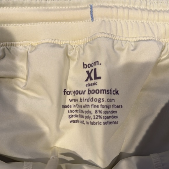 Birddogs Patterned Shorts - Picture 4 of 7